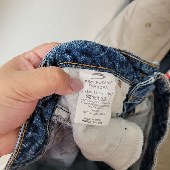 Silver Frances Light Wash Bootcut Jeans - Picture 9 of 9